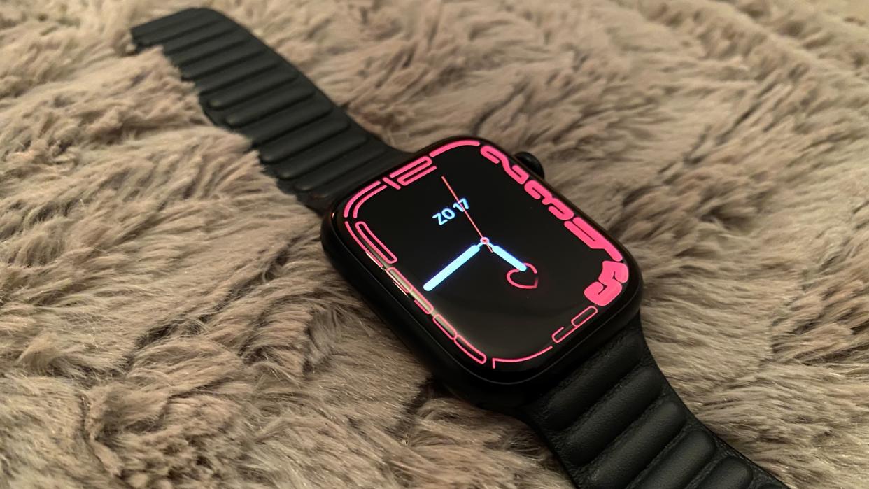  Apple Watch 7 