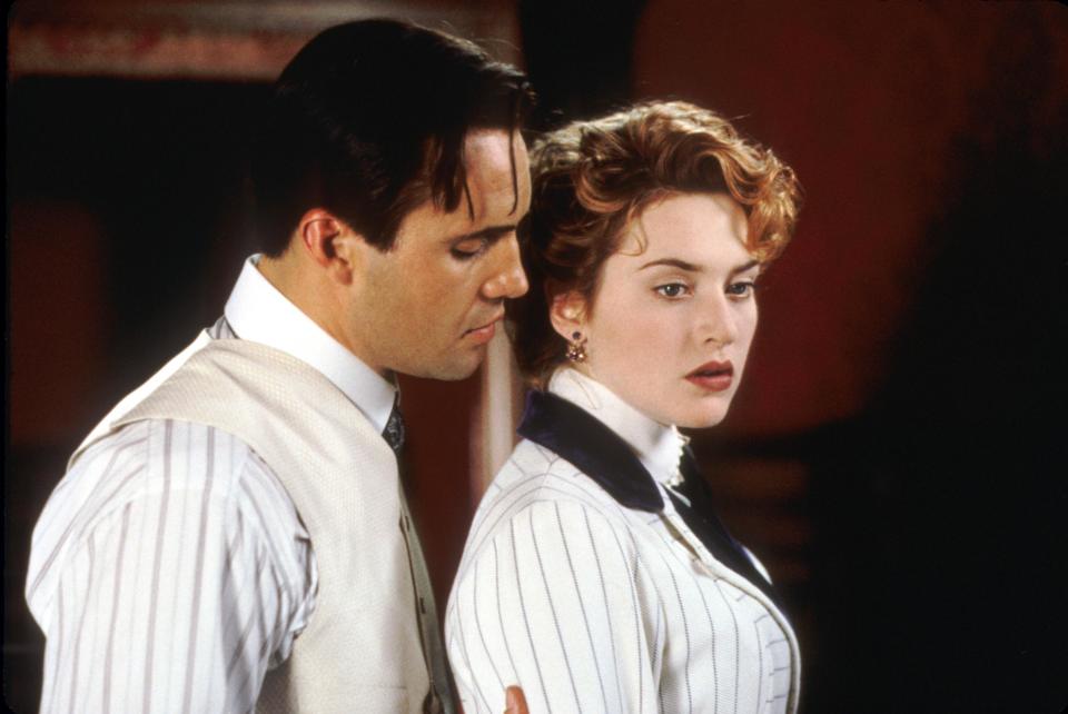 No Merchandising. Editorial Use Only. No Book Cover Usage.Mandatory Credit: Photo by Merie W. Wallace/20th Century Fox/Paramount/Kobal/REX/Shutterstock (5886183au)Billy Zane, Kate WinsletTitanic - 1997Director: James Cameron20th Century Fox/ParamountUSAScene StillDrama