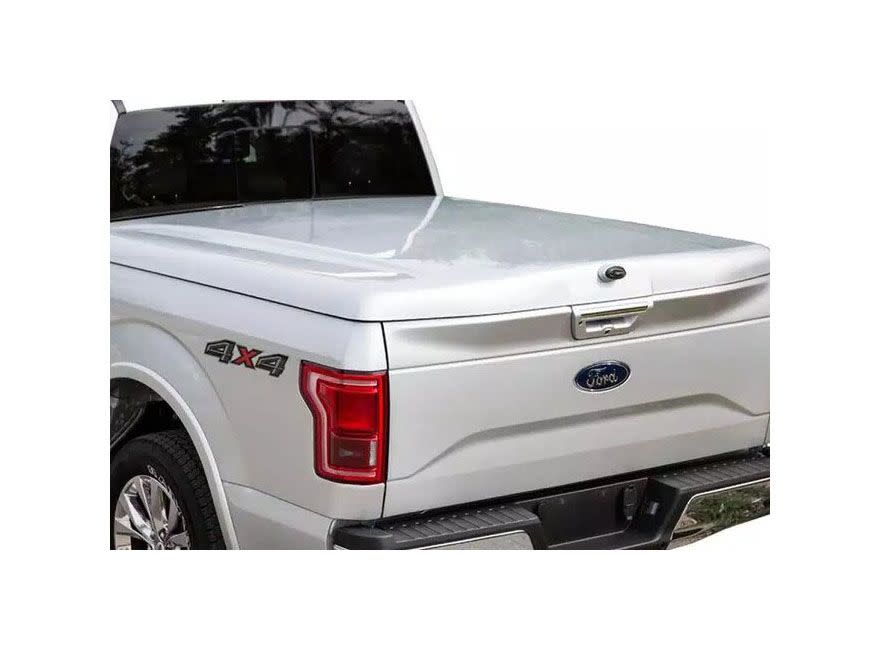 <p><a href="https://go.redirectingat.com?id=74968X1596630&url=https%3A%2F%2Frealtruck.com%2Fp%2Fpatriot-eagle-se-tonneau-cover%2F%3Firclickid%3DV47xC1XilxyNTJv2v0zIXVRAUkAVEMQ0E3r%253AU00%26irgwc%3D1&sref=https%3A%2F%2Fwww.autoweek.com%2Fgear%2Fg43977245%2Fbest-tonneau-covers%2F" rel="nofollow noopener" target="_blank" data-ylk="slk:Shop Now;elm:context_link;itc:0;sec:content-canvas" class="link ">Shop Now</a></p><p>Eagle SE Hard Tonneau Cover</p><p>$1997.00</p><p>realtruck.com</p><span class="copyright">Amazon</span>