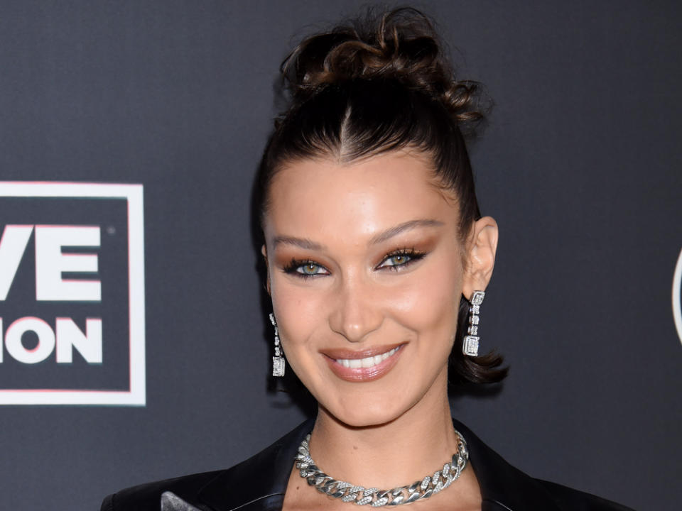 Bella Hadid scheut sich nicht, ihren Körper zu präsentieren. (Bild: Ga Fullner / Shutterstock.com)