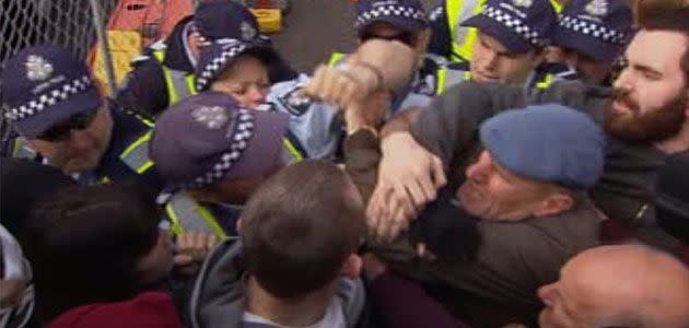 Protesters have again clashed with police at an East West Link picket. Photo: 7News