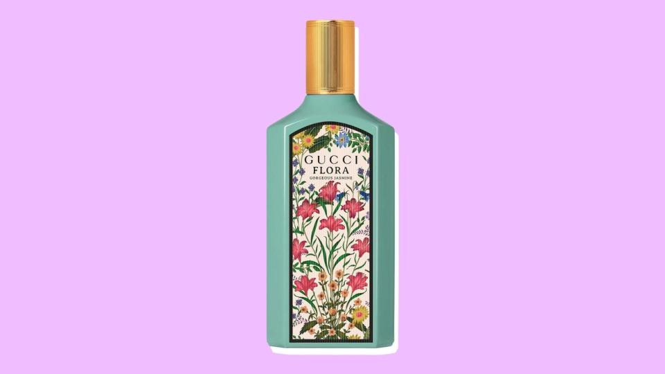 Smell like flowers with the Gucci Flora Gorgeous Jasmine Eau de Parfum.