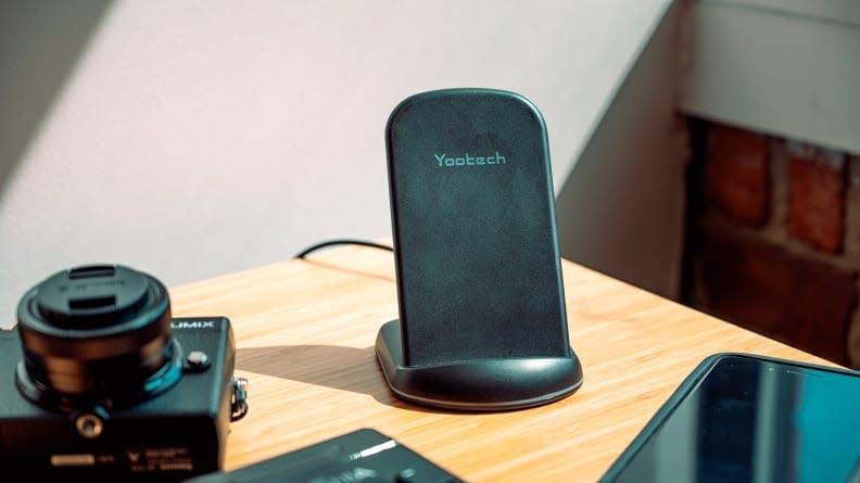 Best tech gifts 2021: Yootech wireless charger