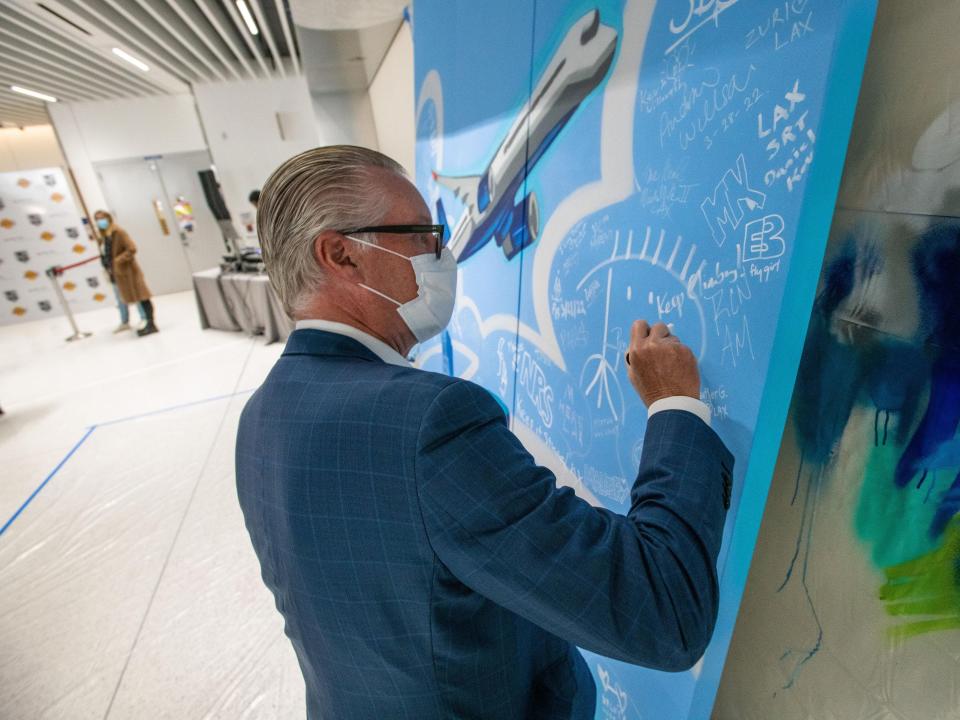 Delta Sky Way project at Los Angeles International Airport.