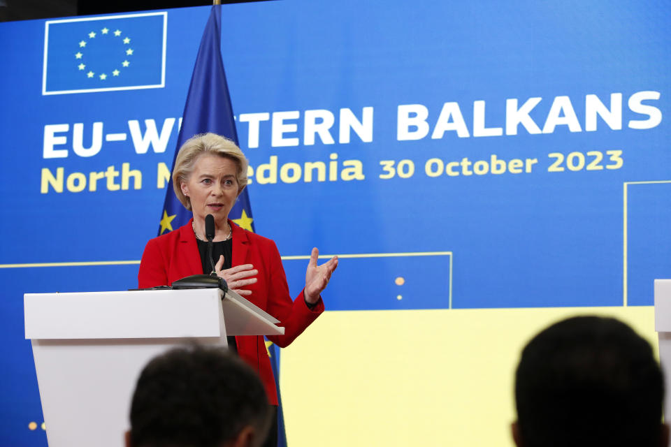 European Commission President Ursula von der Leyen speaks to the media during a joint news conference with North Macedonia's Prime Minister Dimitar Kovacevski, at the Government building in Skopje, North Macedonia, on Monday, Oct. 30, 2023. The President of the European Commission, Ursula von der Leyen started her four-day visit to the Western Balkans in North Macedonia, a tour that includes Kosovo, Montenegro, Serbia, and Bosnia and Herzegovina. (AP Photo/Boris Grdanoski)