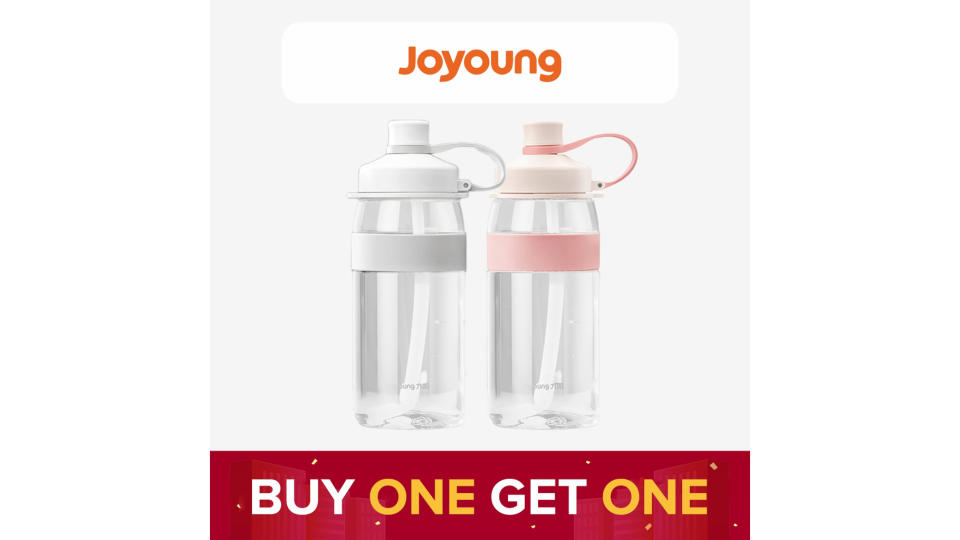(Buy 1 Get 1) Shopee x Joyoung 1.4 L Large capacity Water Bottle x 2 (Pink and White). (Photo: Shopee SG)