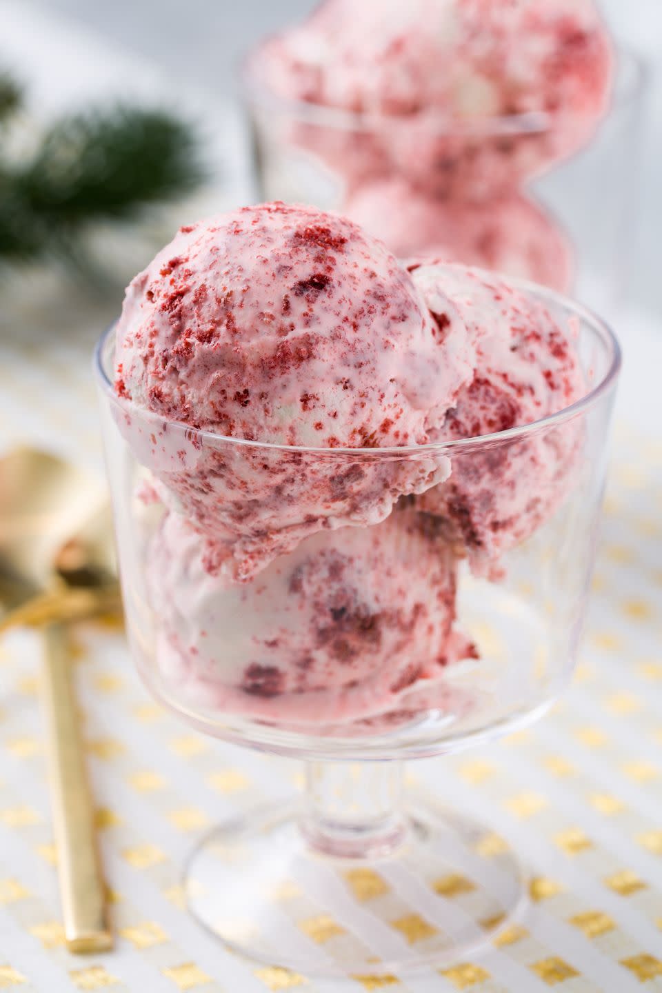 Red-Velvet No-Churn Ice Cream