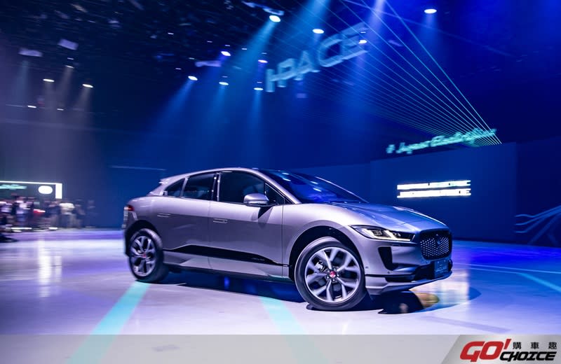 I-Pace-6