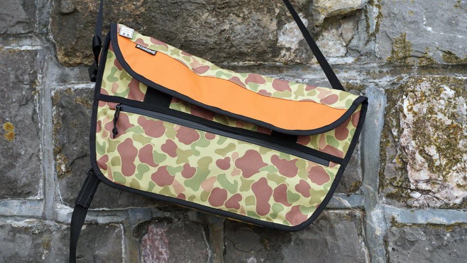 Chrome Simple Messenger Bag - Duck Camo