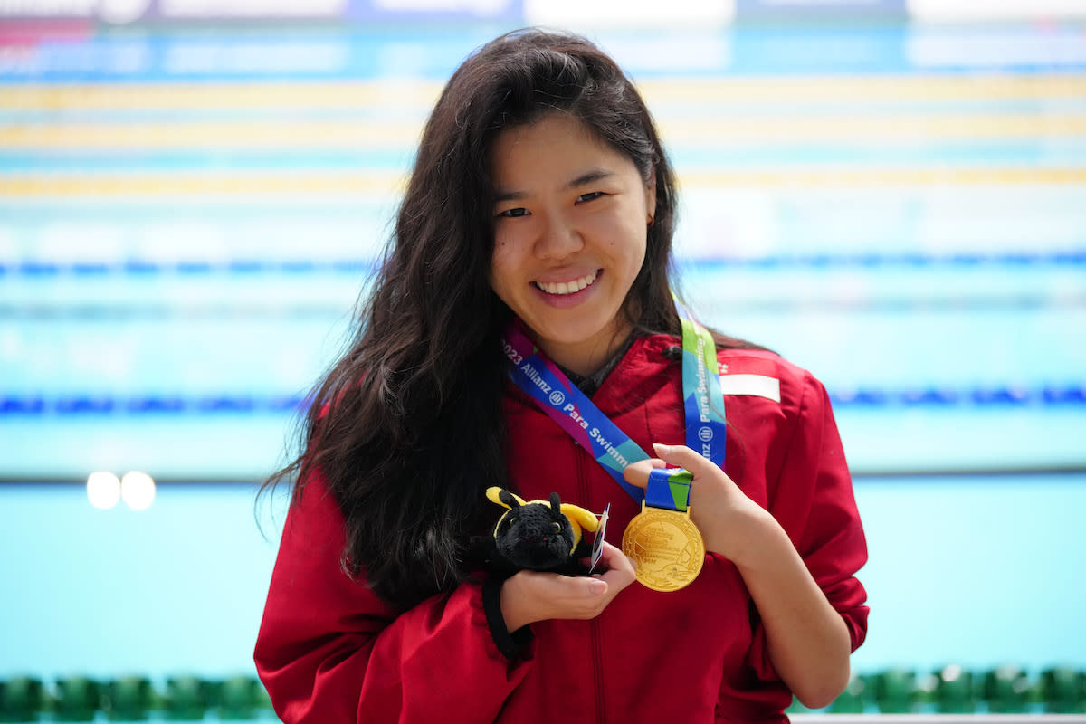Singapore's Yip Xiu Pin with her women's 50m backstroke S2 gold medal at the 2023 Para Swimming World Championships in Manchester. (PHOTO: Singapore Disability Sports Council/Jon Super/SportsNewsAgency)