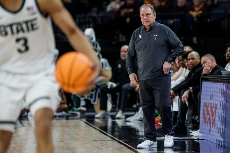 Michigan State head coach Tom Izzo watches a play against Minnesota during the Big Ten tournament.