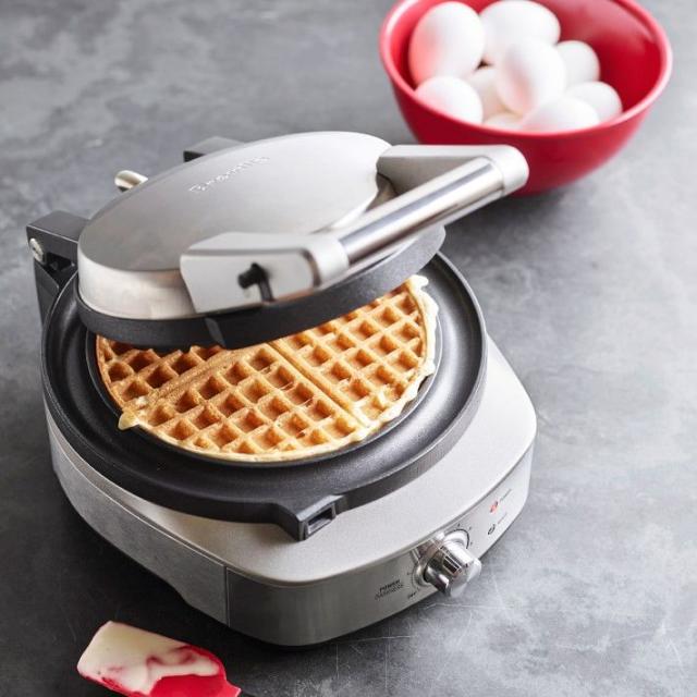  Hong Kong Egg Waffle Maker by StarBlue with BONUS recipe e-book  - Make Hong Kong Style Bubble Egg Waffle in 5 minutes AC 120V, 60Hz 760W:  Home & Kitchen