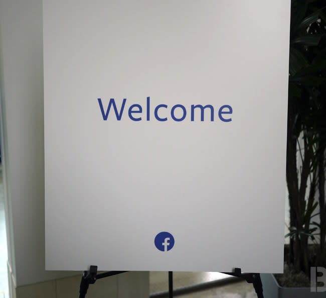 Facebook Home Liveblog