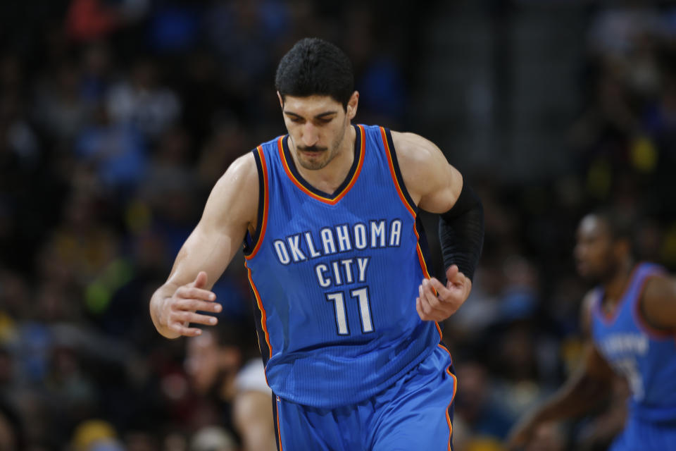 Enes Kanter’s political beliefs and affiliation have put him at odds with Turkey’s government. (AP Photo/David Zalubowski)