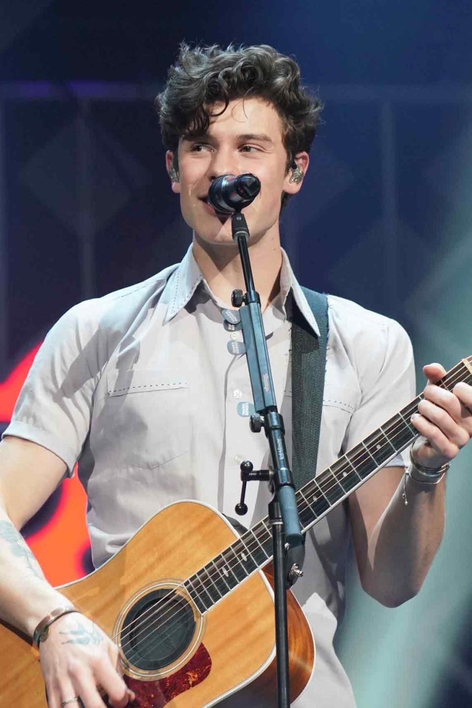 Shawn Mendes' Emo Curls