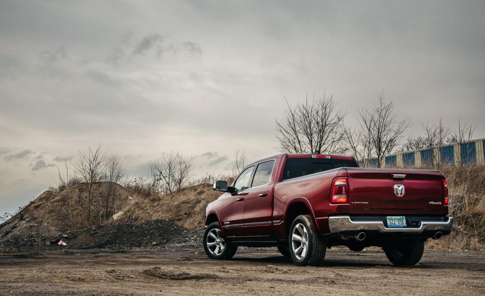 <p>As a workhorse, our Ram 1500 can carry 1335 pounds in its cargo bed or tug up to 11,120 pounds of trailer.</p>