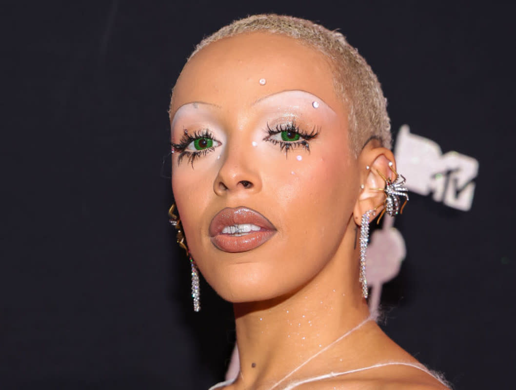 Doja Cat Wears a Literal Cobweb to the 2023 MTV VMAs Red Carpet