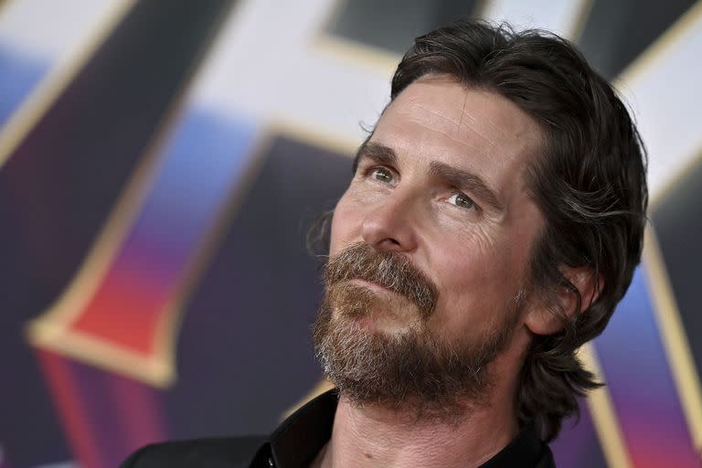 Christian Bale en la premiere en Los Angeles de Thor: amor y trueno