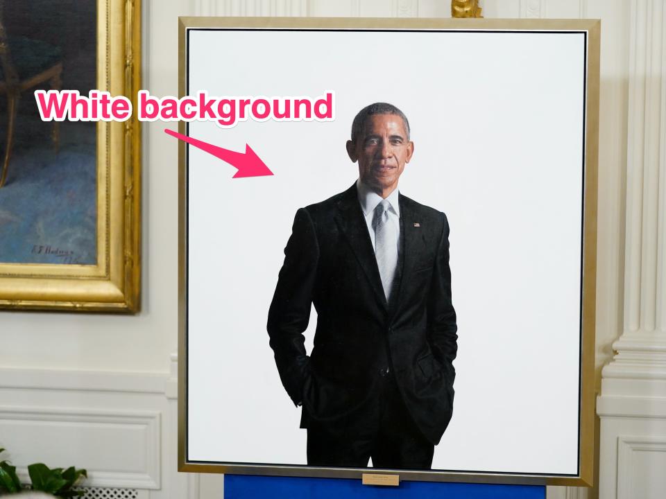 Barack Obama's official White House portrait with an arrow pointing to its white background
