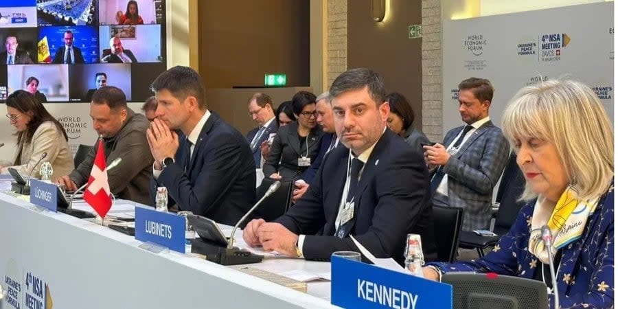 Ombudsman Dmytro Lubinets at a meeting in Davos