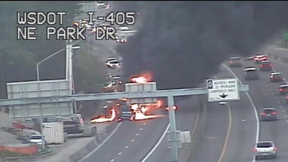 <div>Northbound lanes of I-405 in Renton shut down after deadly semi-truck fire.</div>
