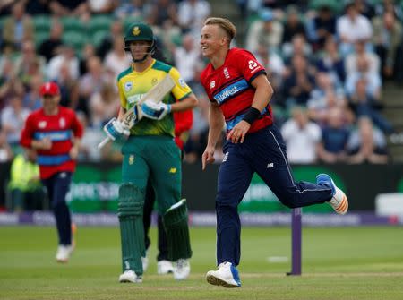 Cricket - England vs South Africa - Second International T20 - Taunton, Britain - June 23, 2017 England's Tom Curran celebrates the wicket of South Africa's Chris Morris Action Images via Reuters/Andrew Couldridge