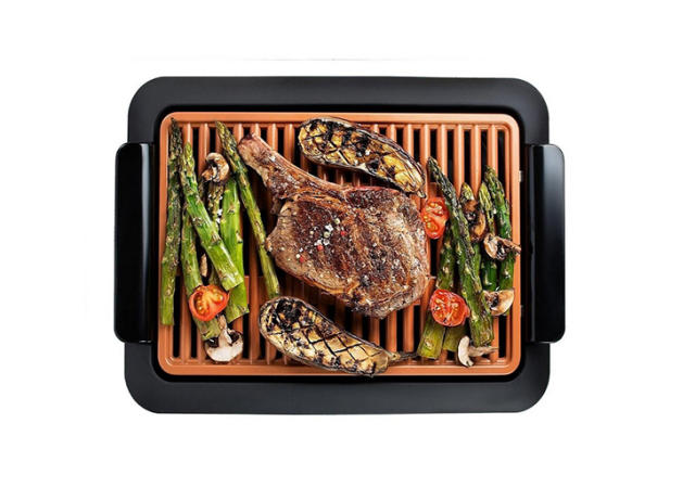 11 Indoor Grills That Let You Enjoy a Perfectly Seared Steak Year