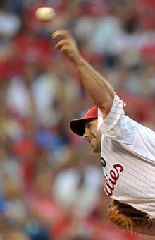 In his second tour with the Phillies, Cliff Lee won 17 games and recorded a career-high six complete games