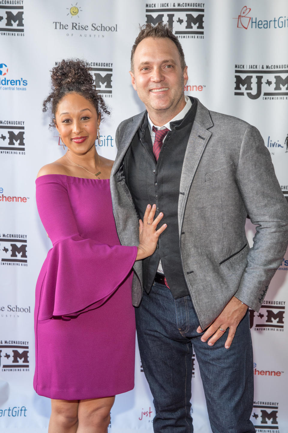 Tamera Mowry-Housley and husband Adam Housley pictured together.&nbsp; (Photo: Rick Kern via Getty Images)