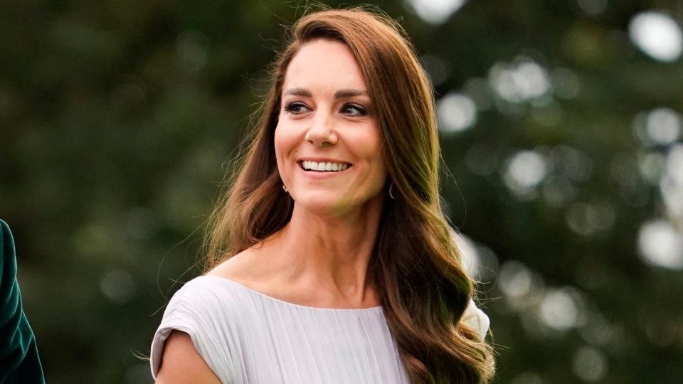 Kate Middleton headshot showing one of her best makeup looks