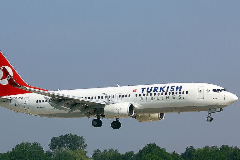 El avión de Turkish Airlines fue desviado por una amenaza de bomba