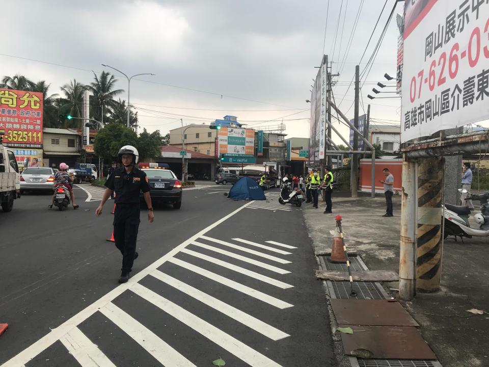 高雄燕巢發生死亡車禍。（圖／東森新聞）