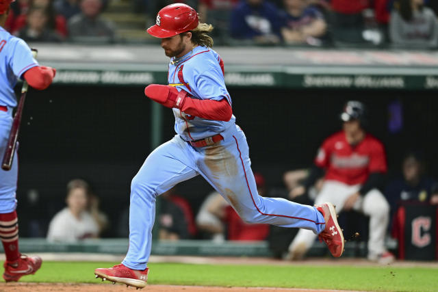 Donovan scores on passed ball in 10th inning, Cardinals beat