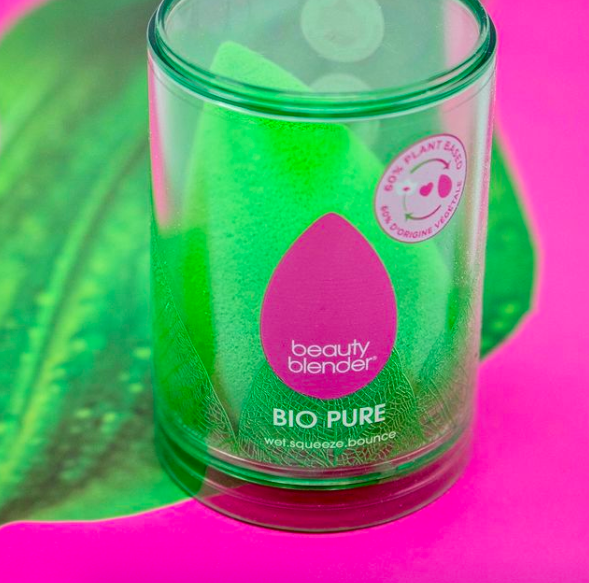 Biopure Sustainable Green Makeup Sponge. Image via Instagram/beautyblender