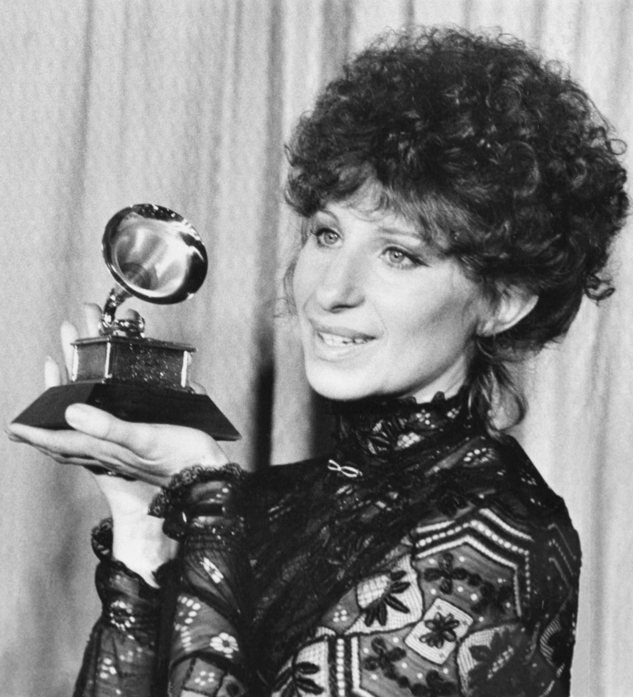 Barbra Streisand with Grammy (Bettmann Archive / Getty Images)