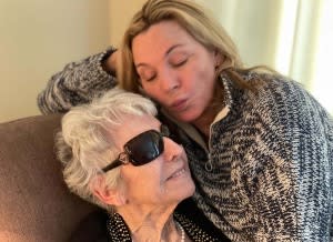 Kim Cattrall Mourns Death of Mom Shane at 93: 'Rest in Peace Mum'