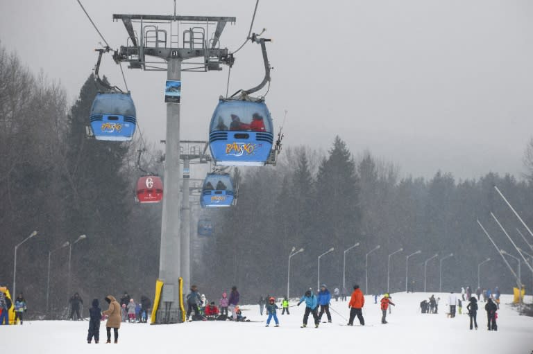 Bansko hosts some 35,000 to 40,000 visitors per month during the winter season. On a busy day, up to 7,000 people could hit the ski lift at the same time in the mornings