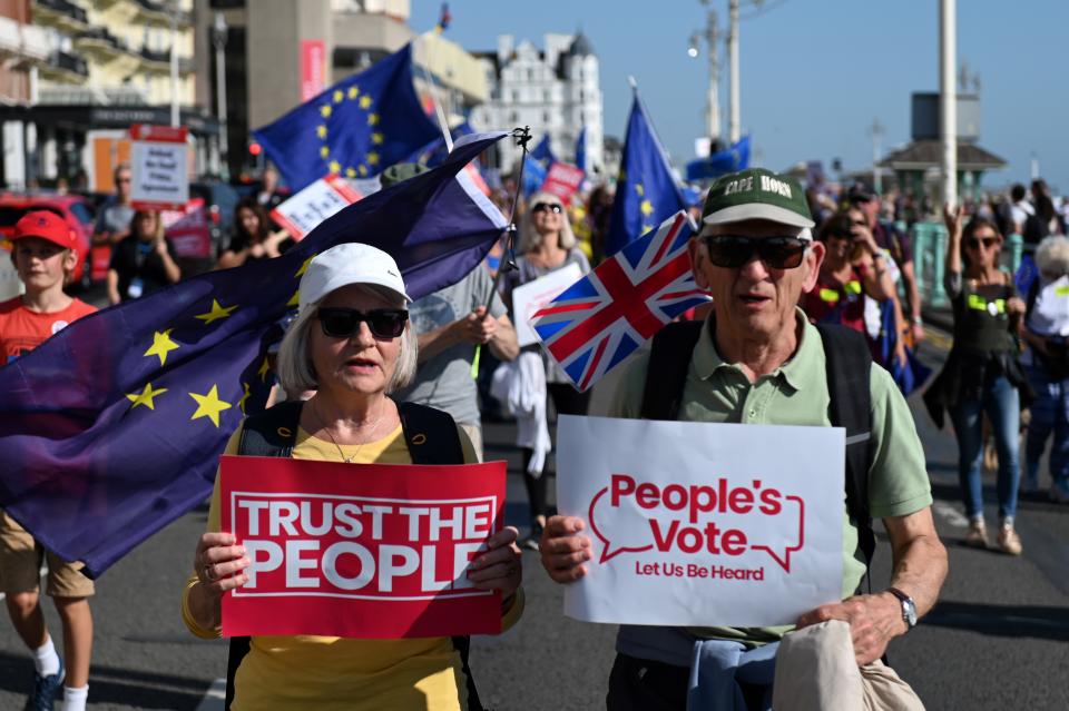 Protesters gather for a march and rally organised by "The People's Vote" in Brighton, on the south coast of England on September 21, 2019, to call for politicians to give the public a final say referendum on Brexit. (Photo by DANIEL LEAL-OLIVAS / AFP)        (Photo credit should read DANIEL LEAL-OLIVAS/AFP/Getty Images)