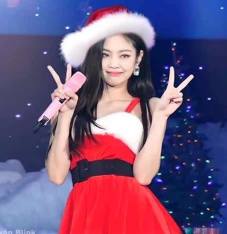 Jennie預告將在聖誕節帶來cover歌曲送粉絲。（圖／翻攝自X）