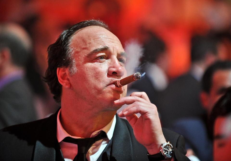 El actor estadounidense Jim Belushi en el Festival del habano en La Habana el 2 de marzo de 2012 (AFP/Archivos | Adalberto Roque)