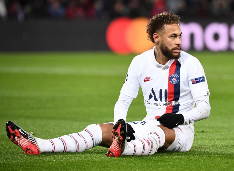 On joue la 30e minute au Parc des Princes et le PSG est encore muet, malgré trois tirs, tous cadrés. On sent que les Parisiens poussent. Mais qui va inscrire le premier but ? (crédit AFP)