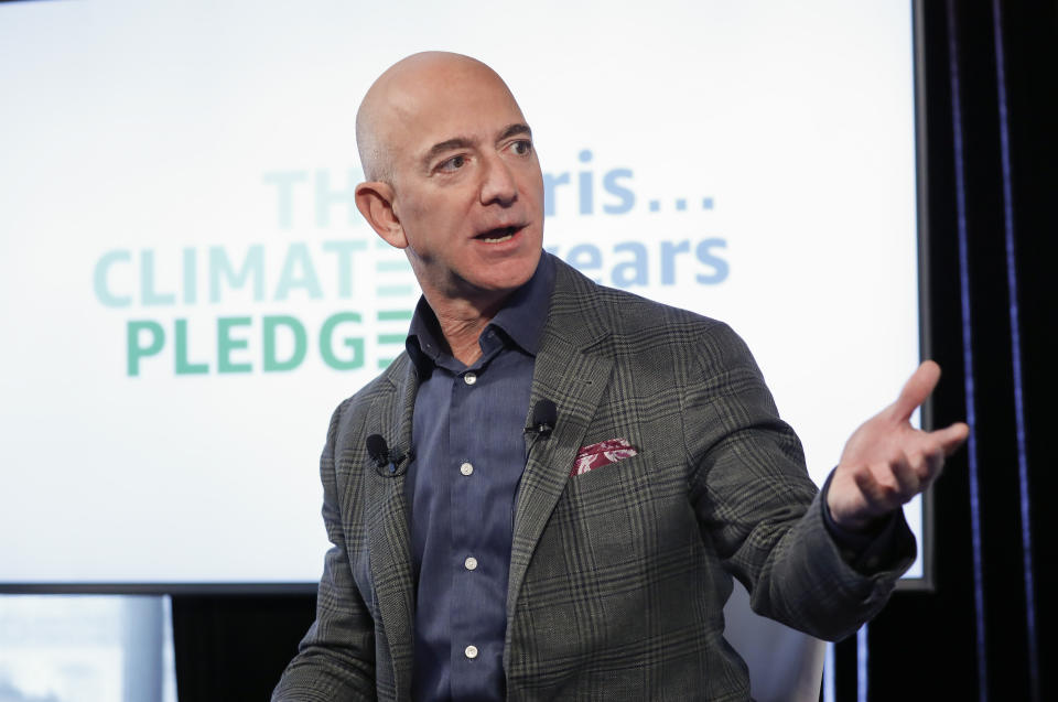 El CEO de Amazon, Jeff Bezos, habla durante su conferencia de prensa en el National Press Club en Washington, el jueves 19 de septiembre de 2019. (Foto AP / Pablo Martinez Monsivais)