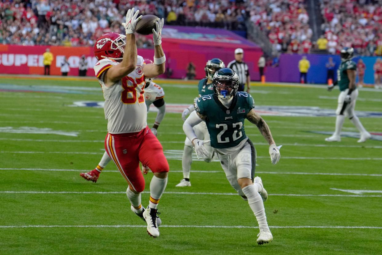 Kansas City Chiefs tight end Travis Kelce (87) catches a pass for a touchdown (AP)