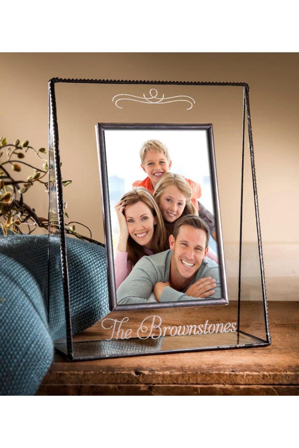 28) Personalized Family Photo Frame