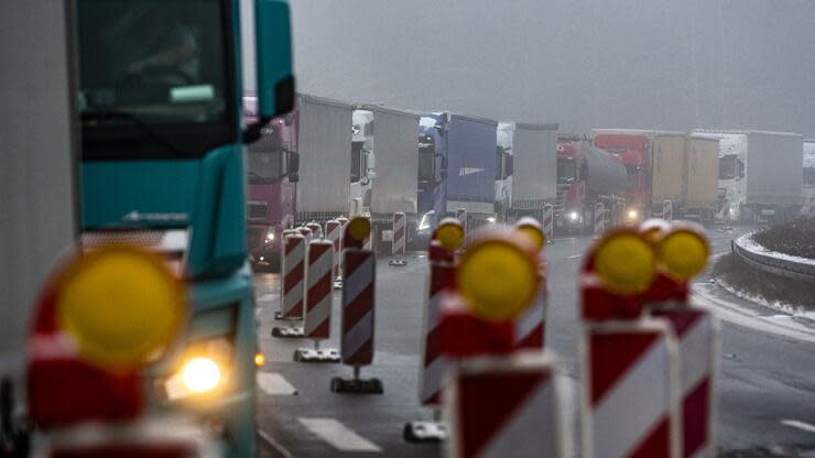 Mittlerweile hat sich die Verkehrslage an vielen Grenzübergängen beruhigt. Foto: dpa