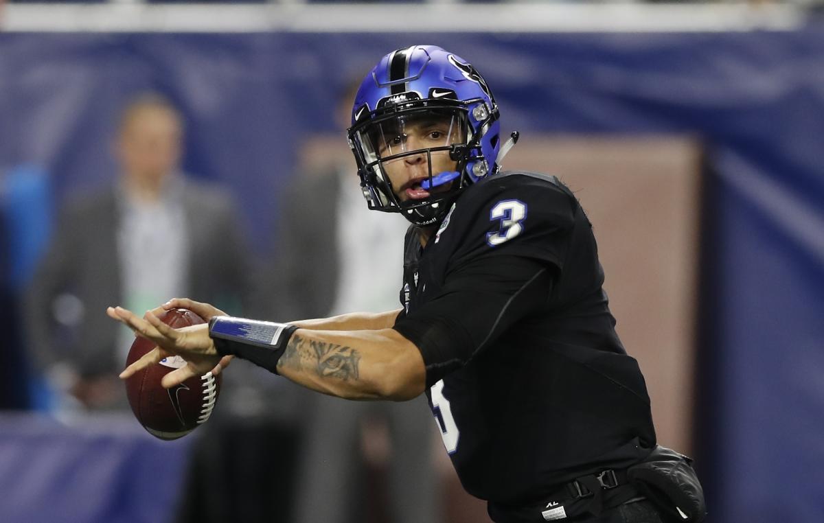 Buffalo QB Tyree Jackson could help your college football team