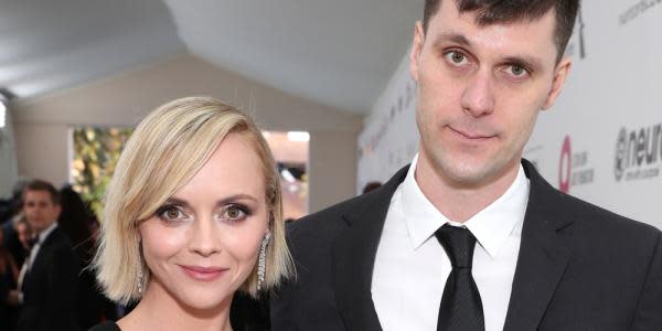 Juez extiende la orden de restricción de Christina Ricci contra su exmarido, James Heerdegen