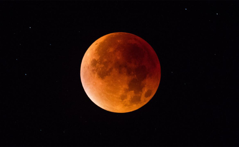 Eclipse lunar será este 16 de mayo. (Foto: Forbes) 