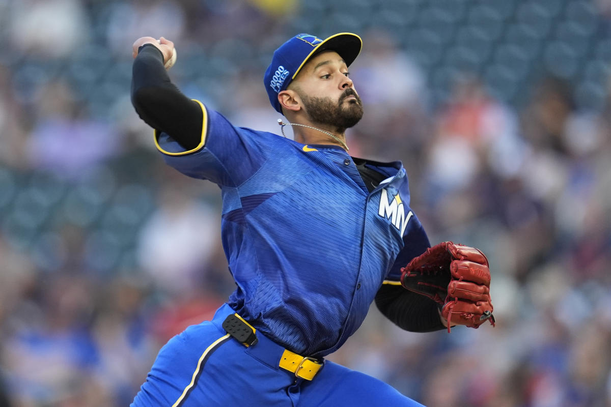 Pablo López, Griffin Jax and Jhoan Duran pitch Twins past Blue Jays 2-0, ending 4-game skid