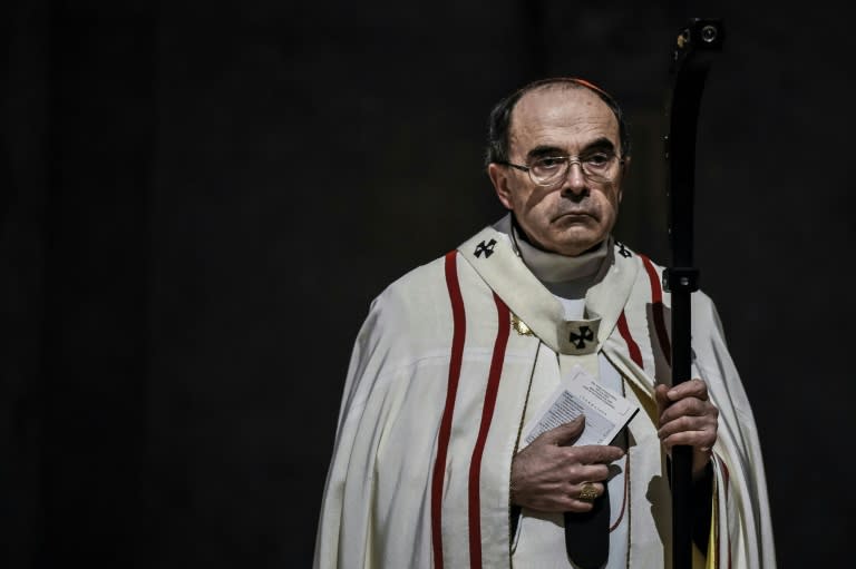 El cardenal francés Philippe Barbarin, durante una misa el pasado 3 de abril en la catedral de San Juan de Lyon
